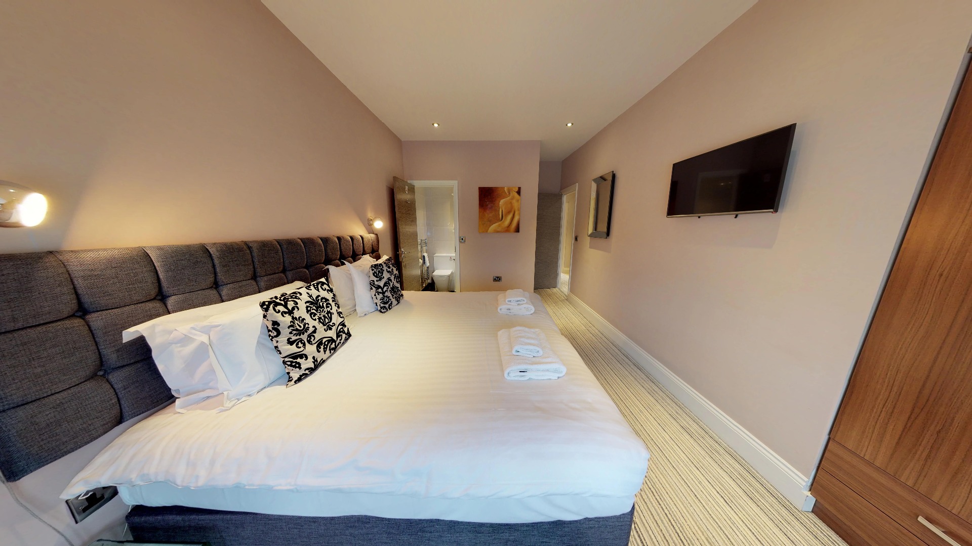 Harrogate Lifestyle Apartments Executive Two bedroom two bathroom apartment to rent in Harrogate town centre Kings Road