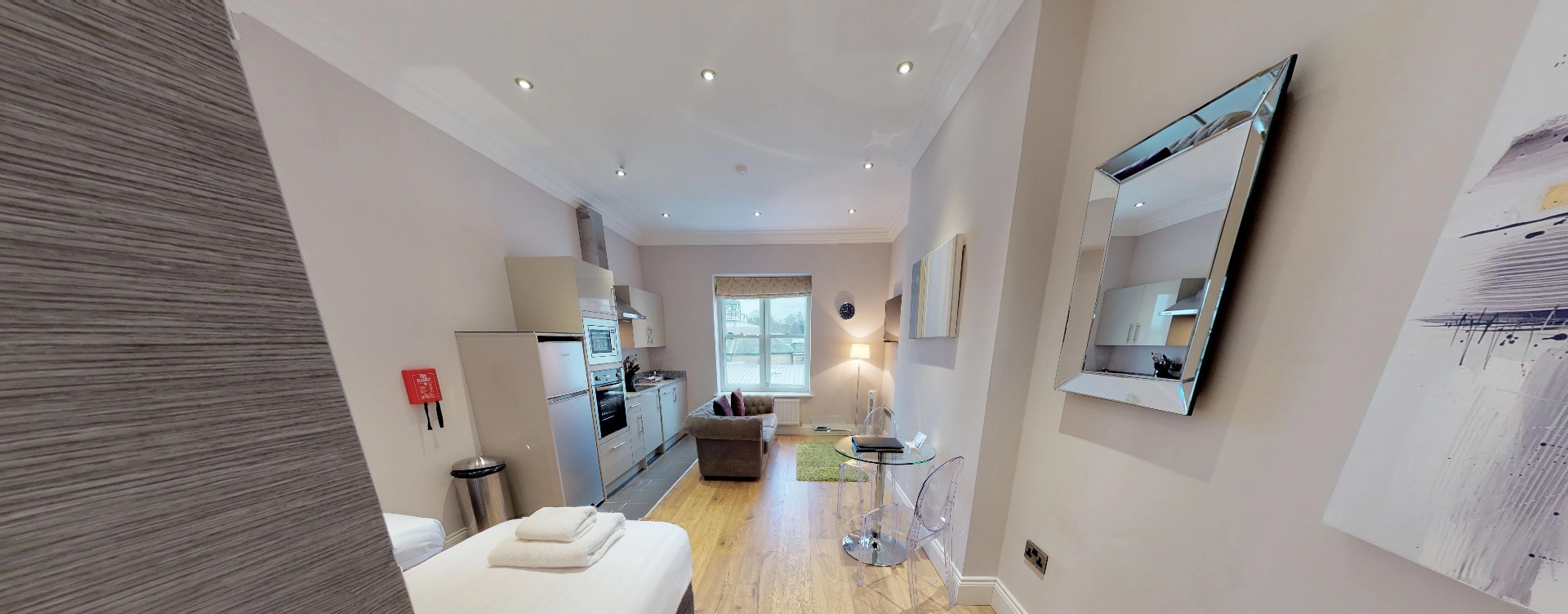 Harrogate Lifestyle offers stylish Studio one bathroom apartment for 1 or 2 people with double or twin bed set up facility. For Bookings Call now - 01423 568820